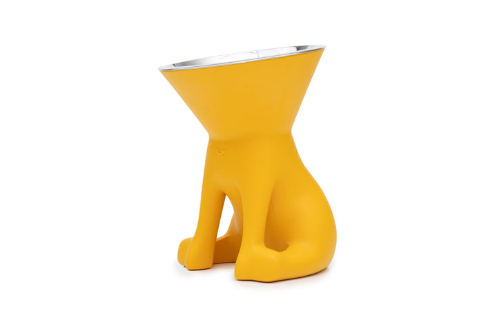Ein verspielter, gelber, hundeförmiger Napf mit elegantem Edelstahl-Interieur, geeignet für Futter oder Wasser.