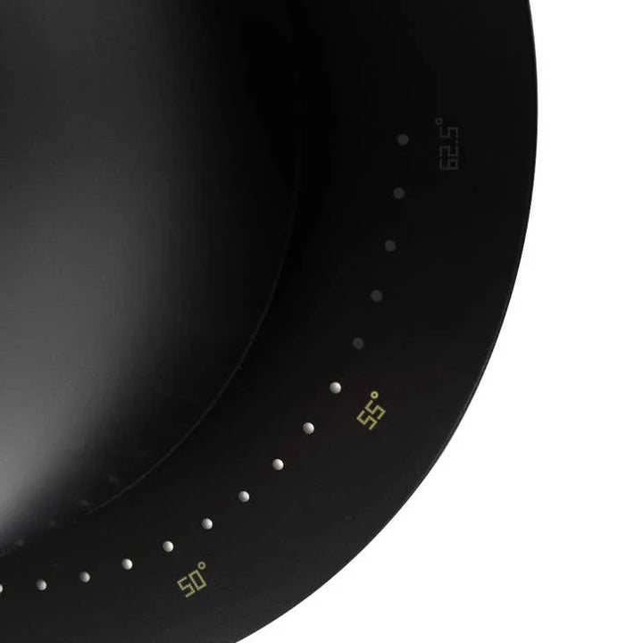 Schwarz matte Smart-Tassen-Temperaturregler mit digitaler LED-Anzeige und Gradzahlen